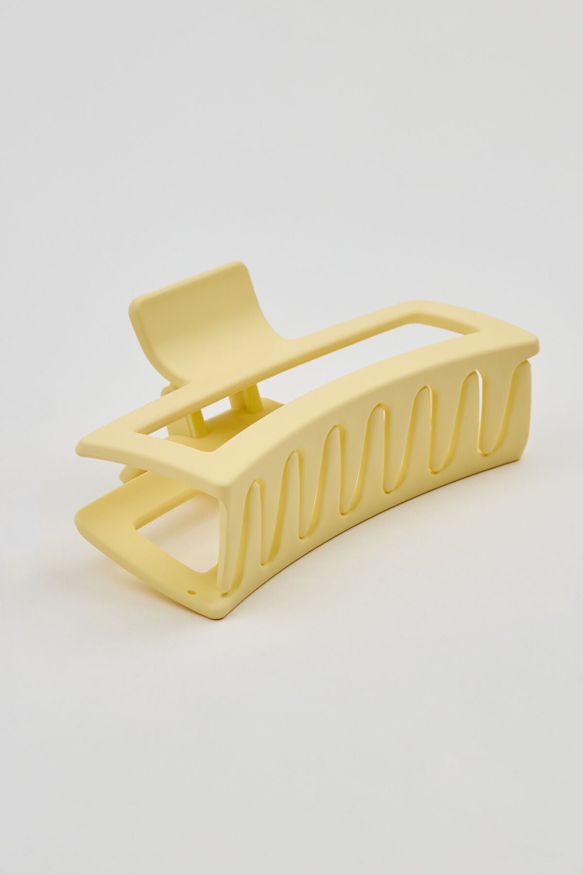 Oversized Rectangle Claw Clip Yellow Garage Clothing Women
