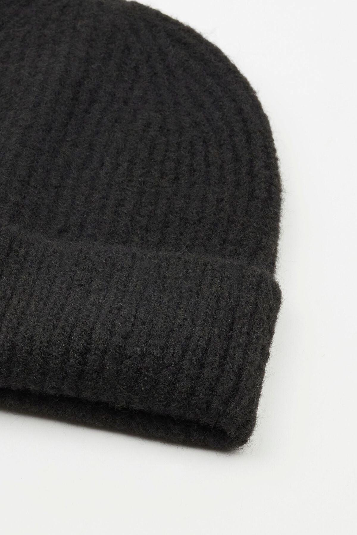 Ribbed Knit Basic Tuque Black Garage Clothing Women
