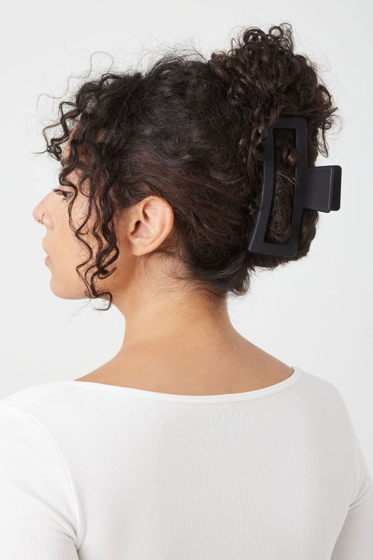 Oversized Rectangle Claw Clip Black Garage Clothing Women