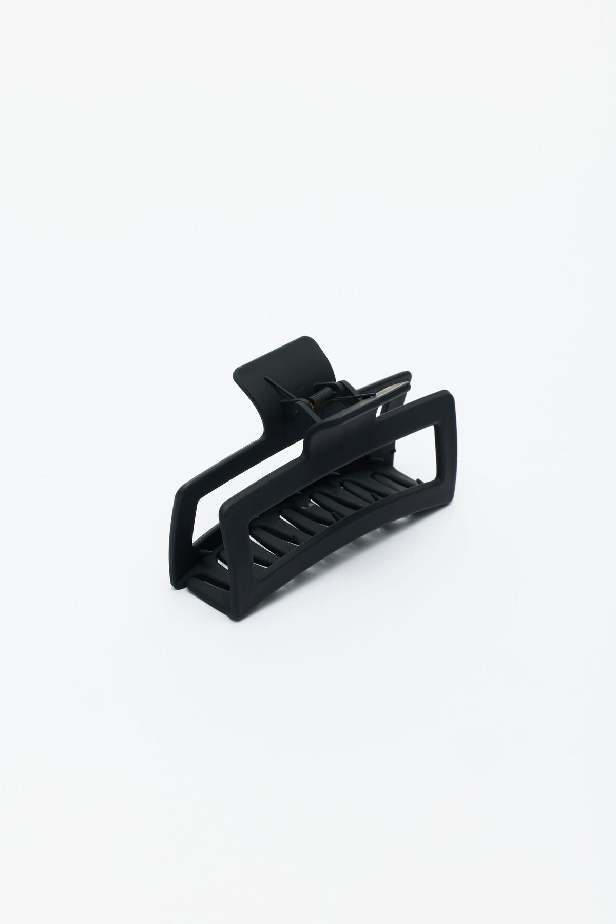 Oversized Rectangle Claw Clip Black Garage Clothing Women
