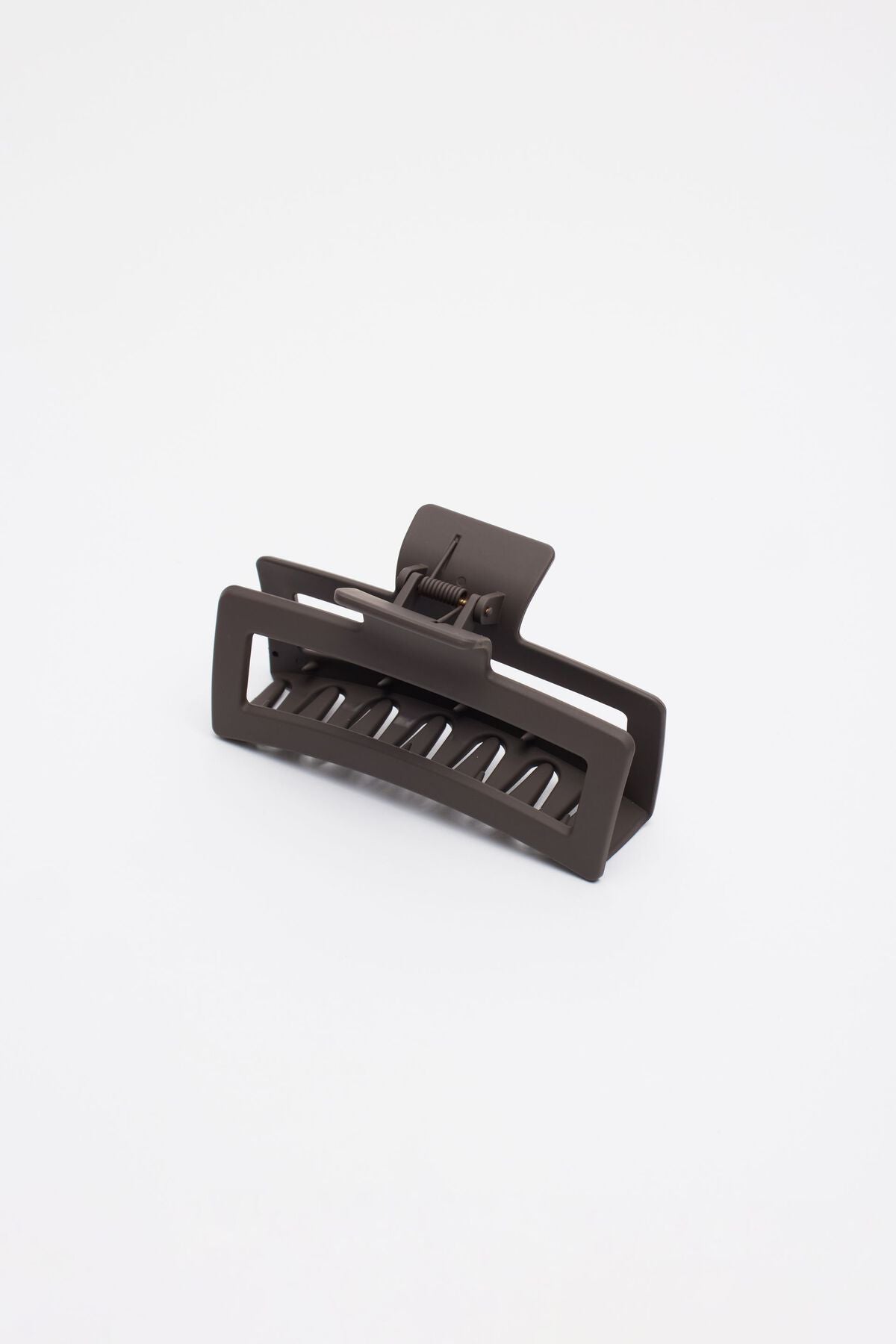 Oversized Rectangle Claw Clip Brown Garage Clothing Women