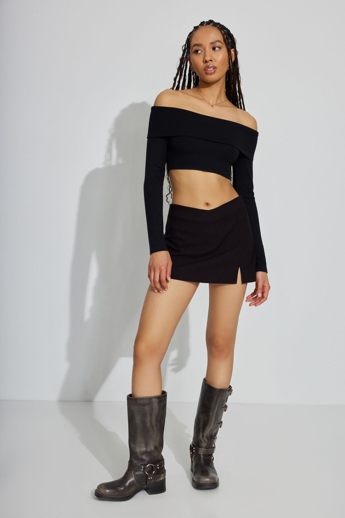 That's Hot Mini V Waist Skort Black Garage Clothing Women