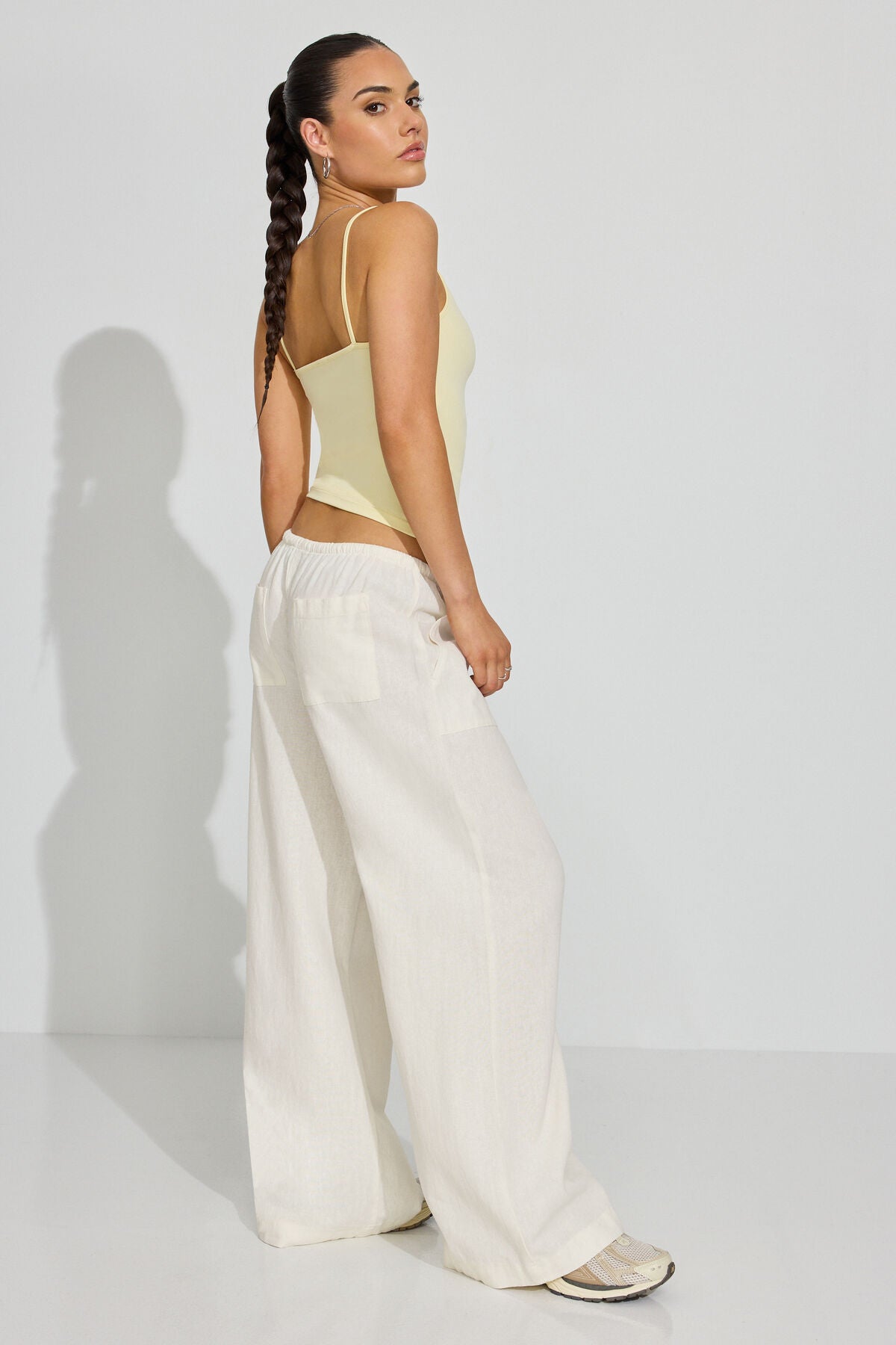 Millie Linen Pull-On Pants White Garage Clothing Women