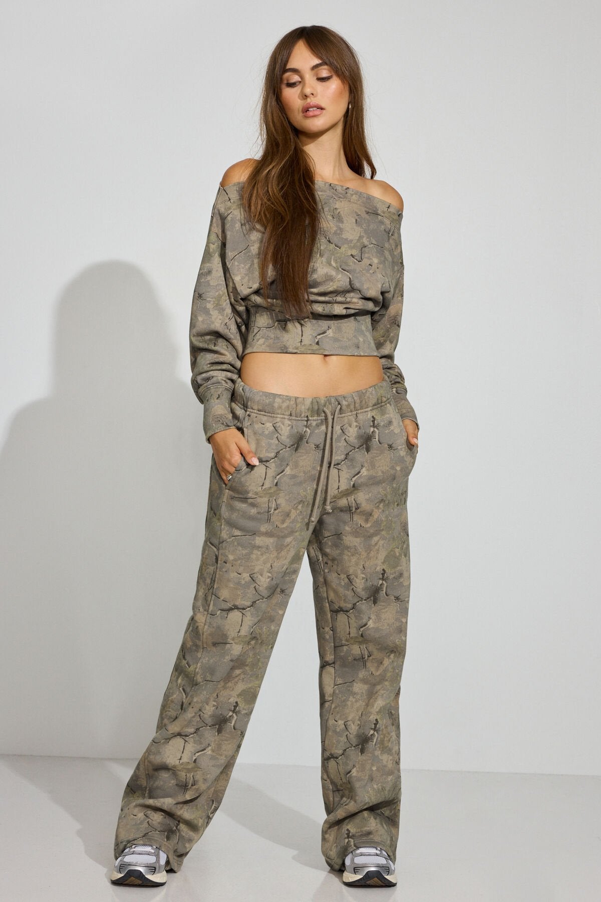 UltraFleece Straight Leg Sweatpants Green Garage Clothing Women