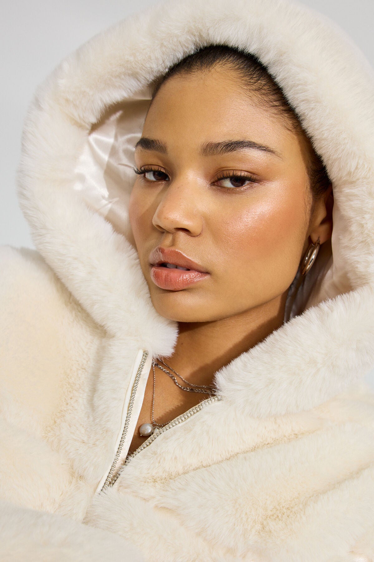 Faux-Fur Puffer Jacket White Garage Clothing Women