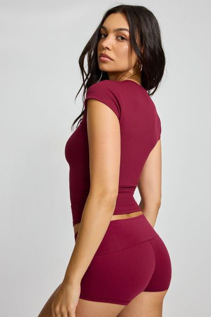 Sleek Crewneck T-Shirt Burgundy Garage Clothing Women