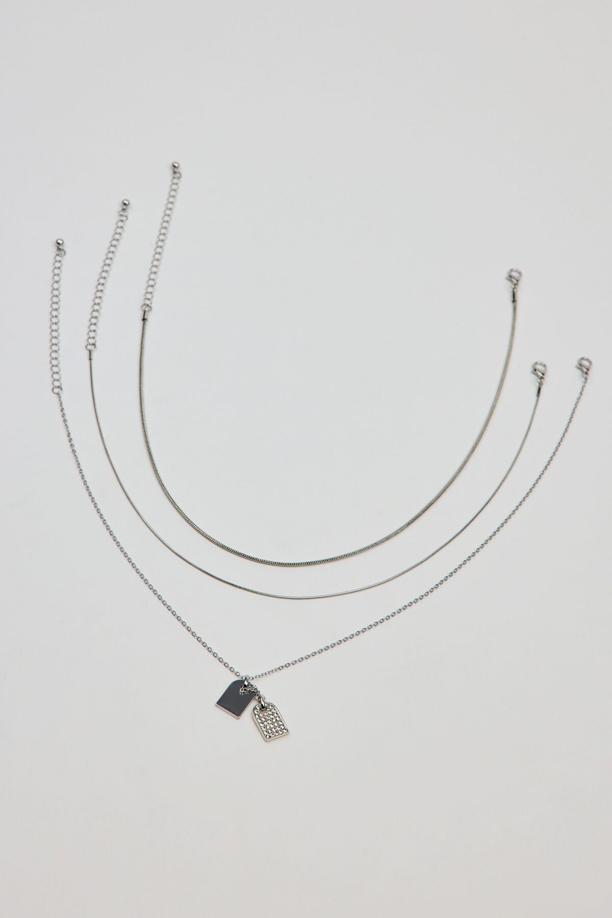 Set of 3 Dog Tags Necklaces Gray Garage Clothing Women