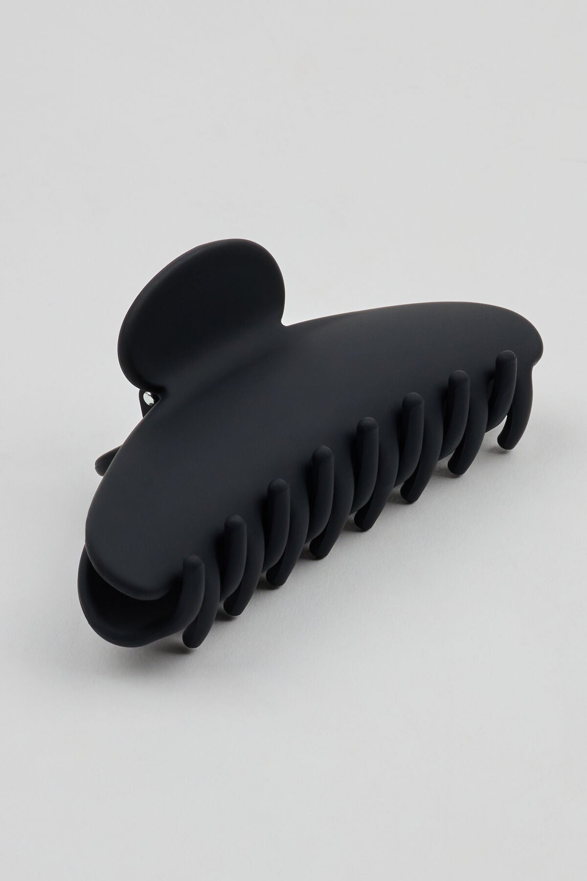 Basic Rounded Small Clip Black Garage Clothing Women