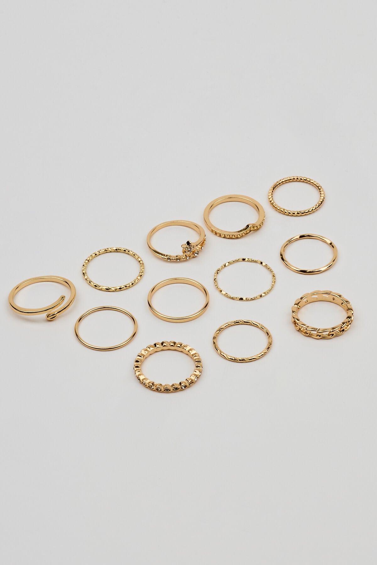 Set of 9 Star Gem Clean Rings White Garage Clothing Women