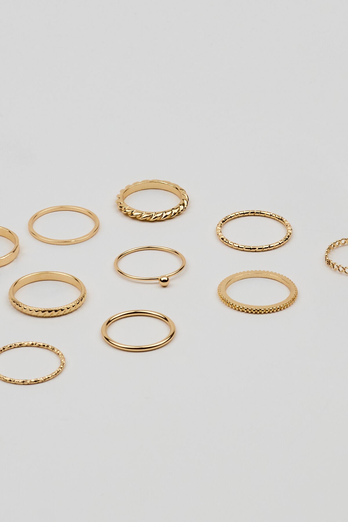 Set of 10 Simple Rings Yellow Garage Clothing Women